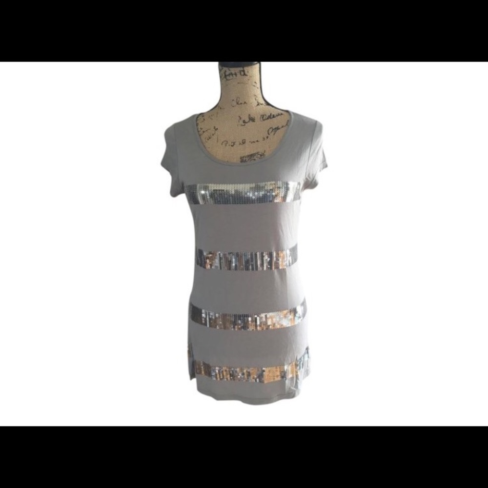 Kische - Gray & Sequined Top