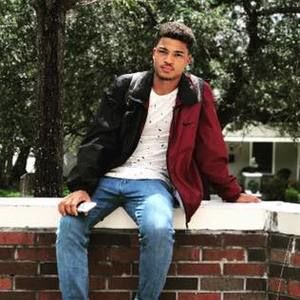 Meet your Posher, Bailey