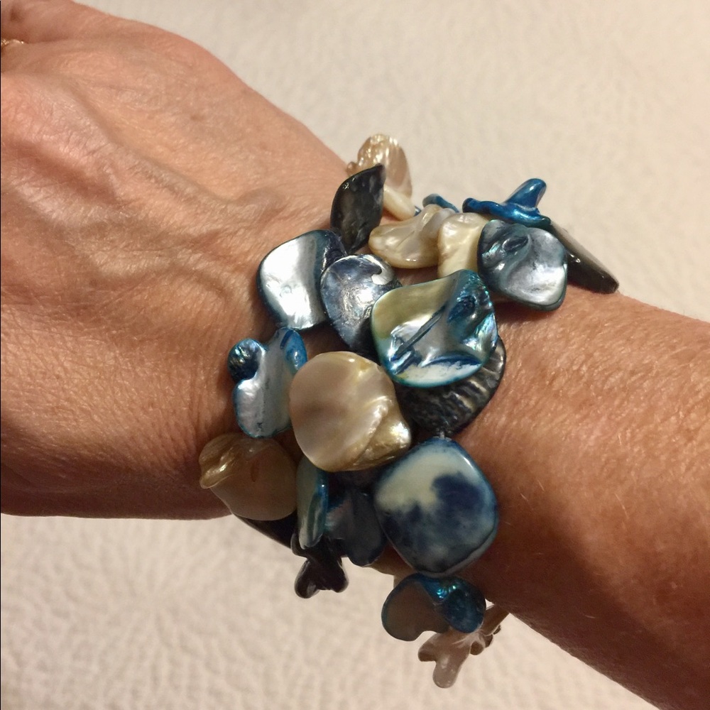 Shell necklace - Picture 3 of 4