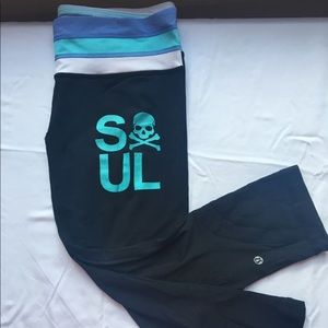 LuLuLemon x Soulcycle Run: Inspire II Crop.