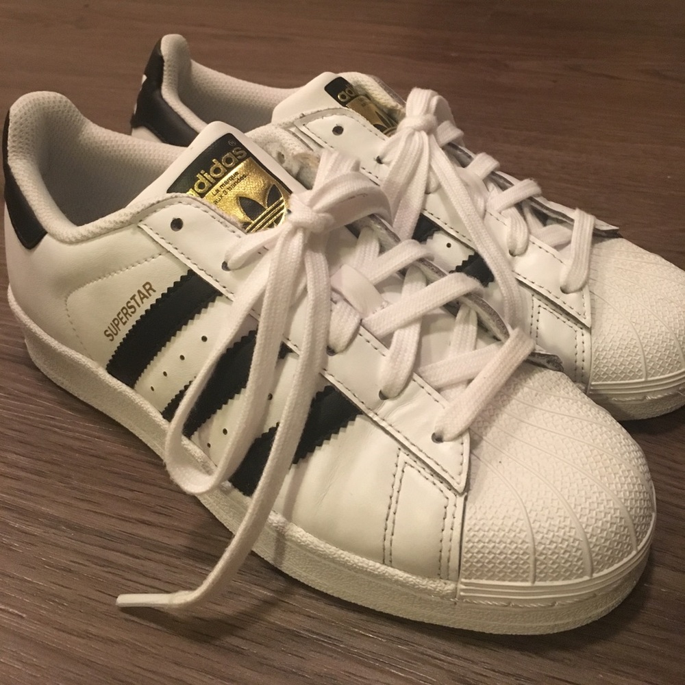 ADIDAS SUPERSTARS