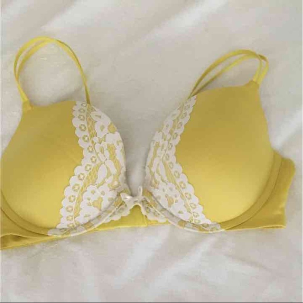 Victoria Secret Very Sexy push-up bra