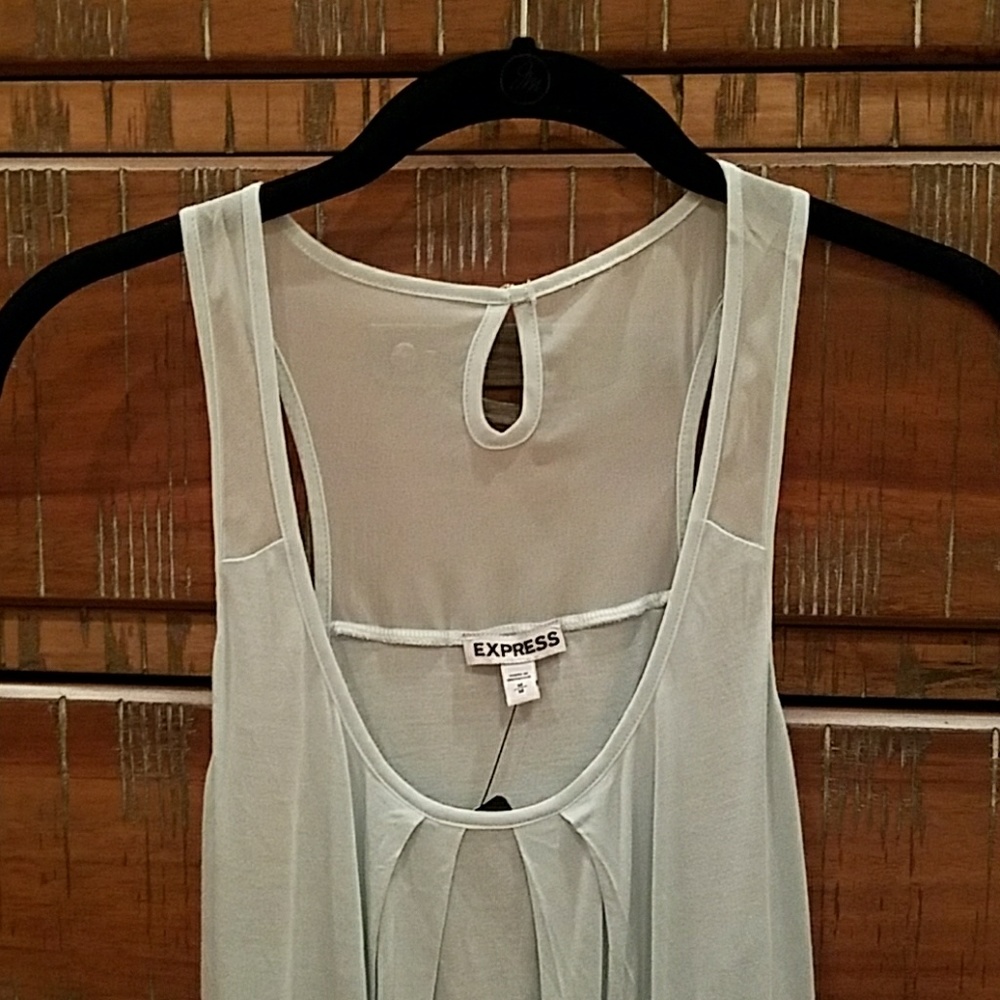 Express Tank Top - Picture 2 of 6