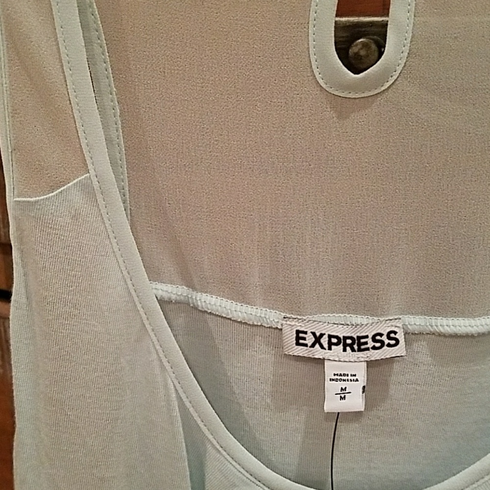 Express Tank Top - Picture 5 of 6