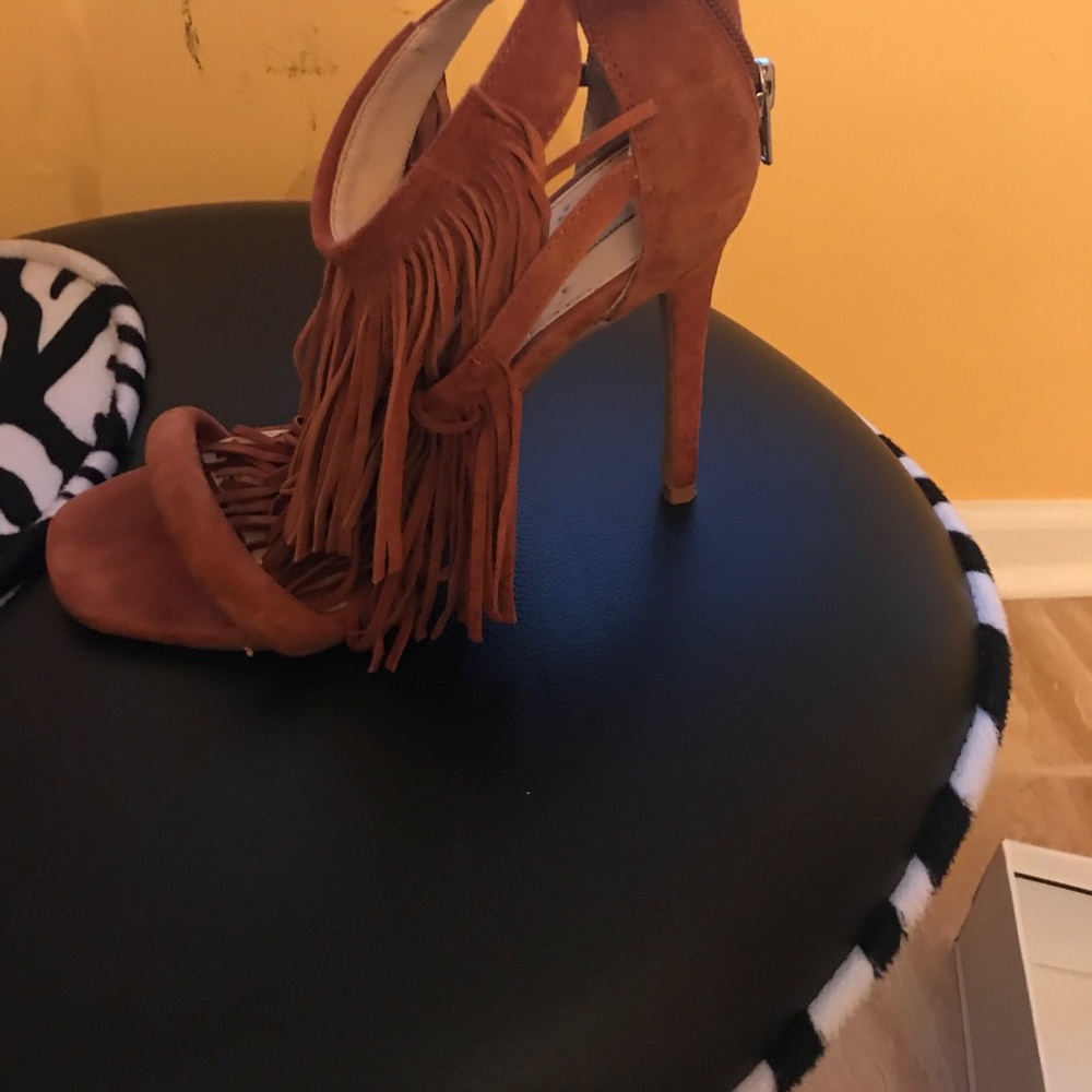 Fringe Heel