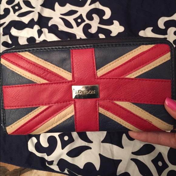 Wallet - Picture 1 of 4