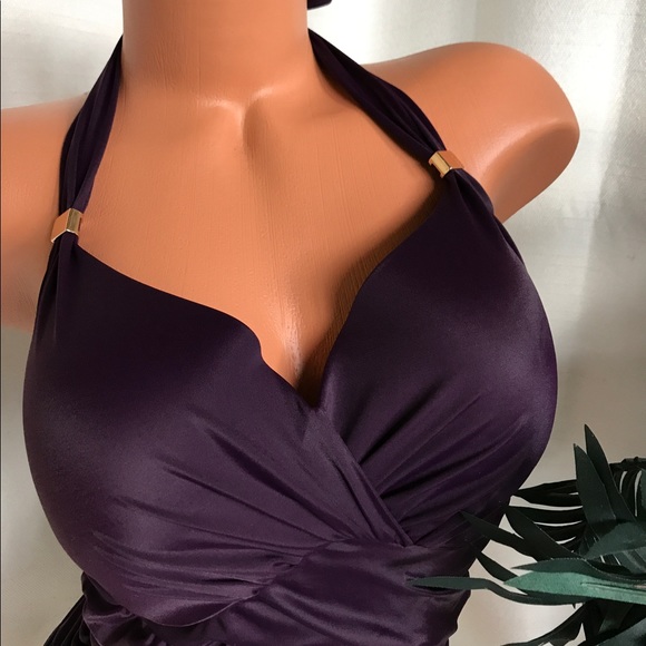 NWT VICTORIAS SECRET 38d UNFORGETTABLE VERY COMFY BATHING SUIT. - Picture 2 of 4