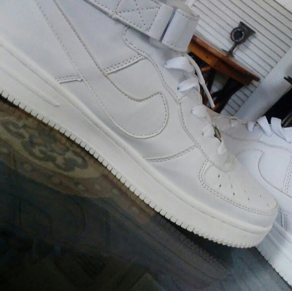 Air Force One - Picture 3 of 3