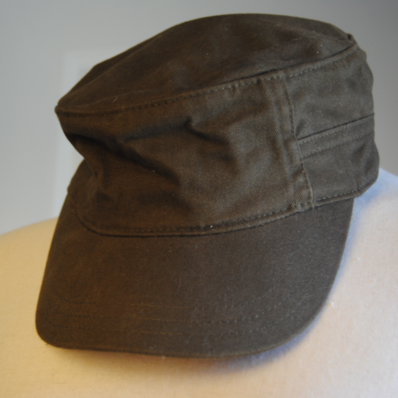 GAP Accessories - GAP military inspired hat