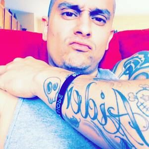 Meet your Posher, Robert