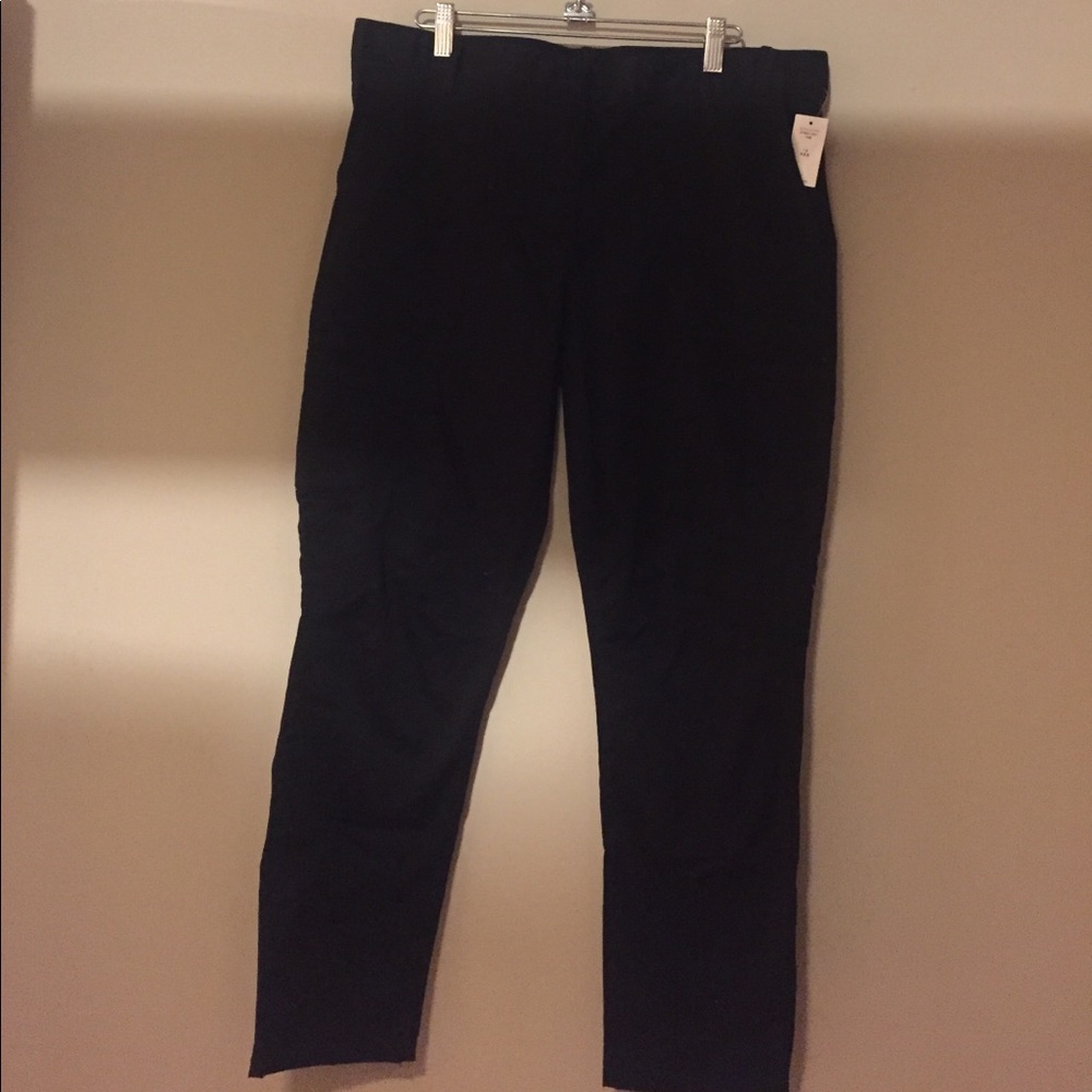 Black Gap Khakis *NEW*