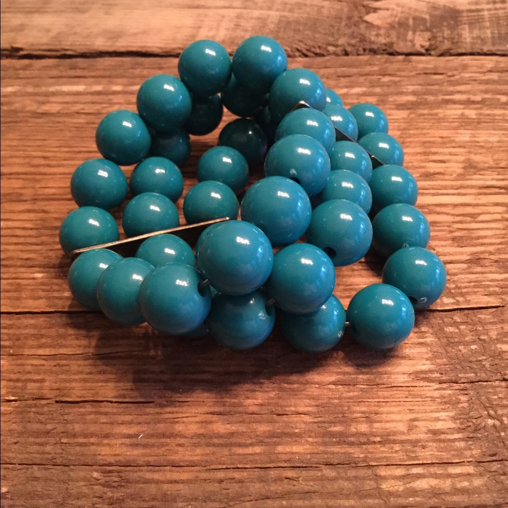 Fun teal multi bead bracelet!