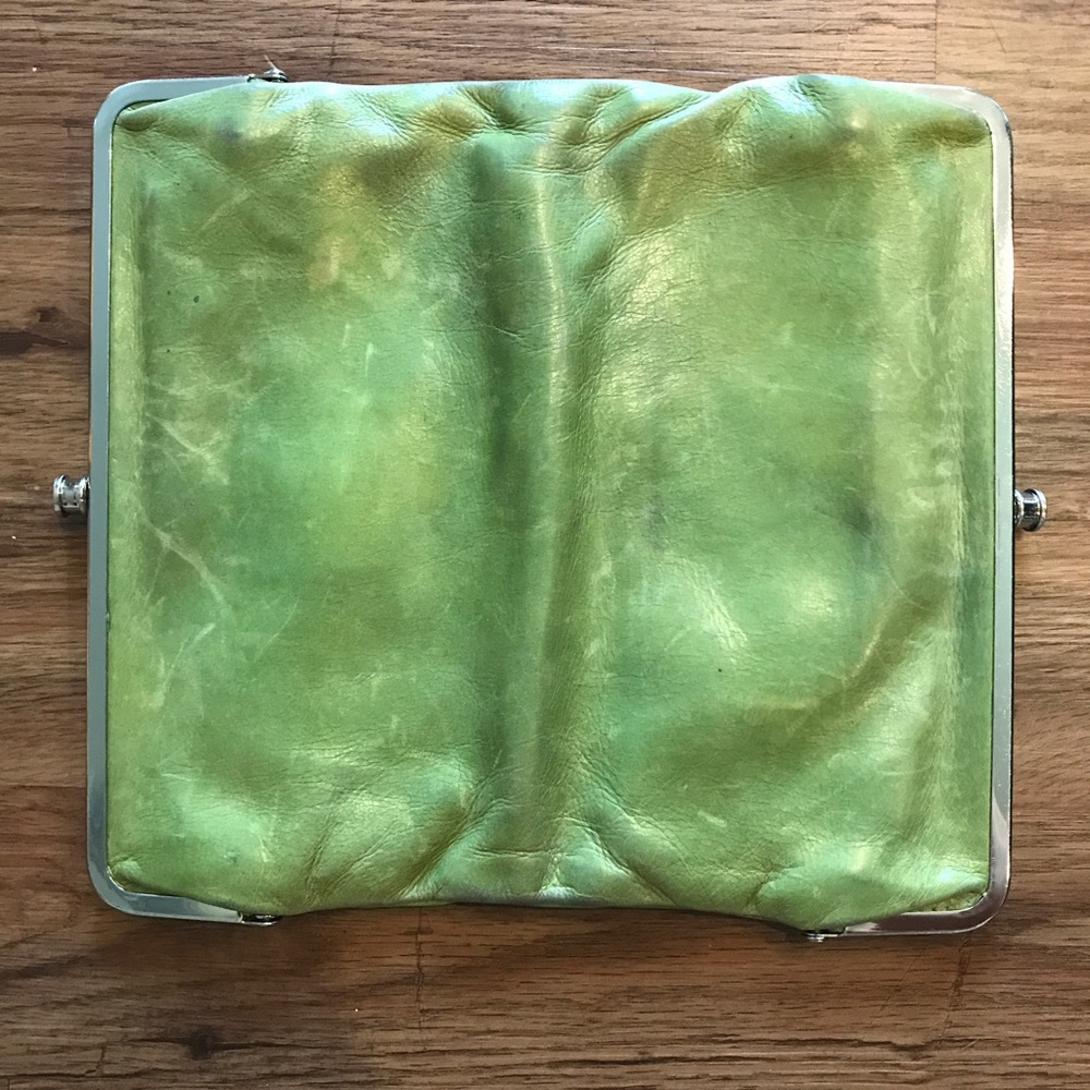 🍀Apple green Hobo Lauren wallet☘️