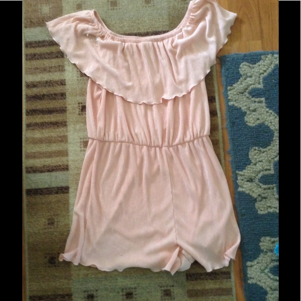 100% polyester romper