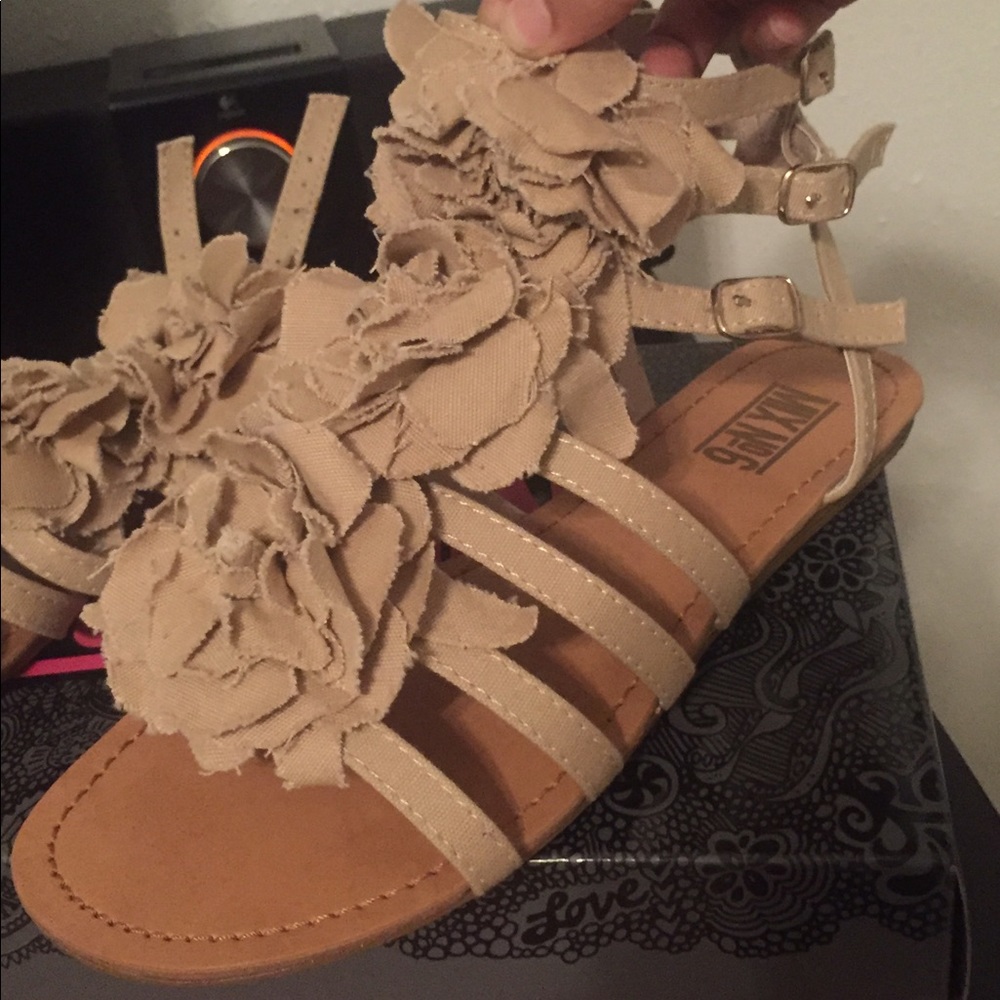 Women sandals, new in box