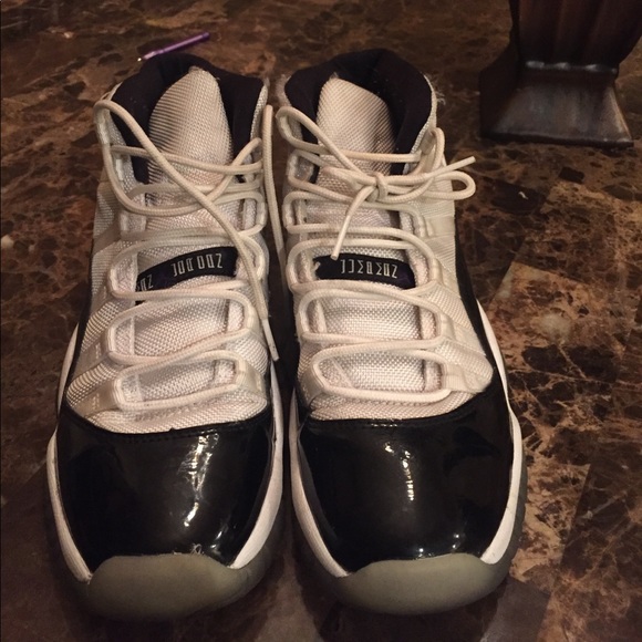 Air Jordan retro 11 concords - Picture 3 of 5