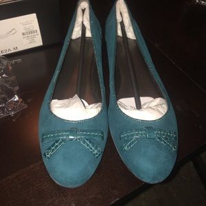 ⚡️Blue suede flats SZ 11 ⚡️