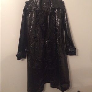 NWOT Rachel Zoe shiny trench size small