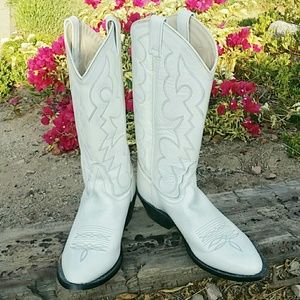 White Leather Western Boots EUC size 9 EE