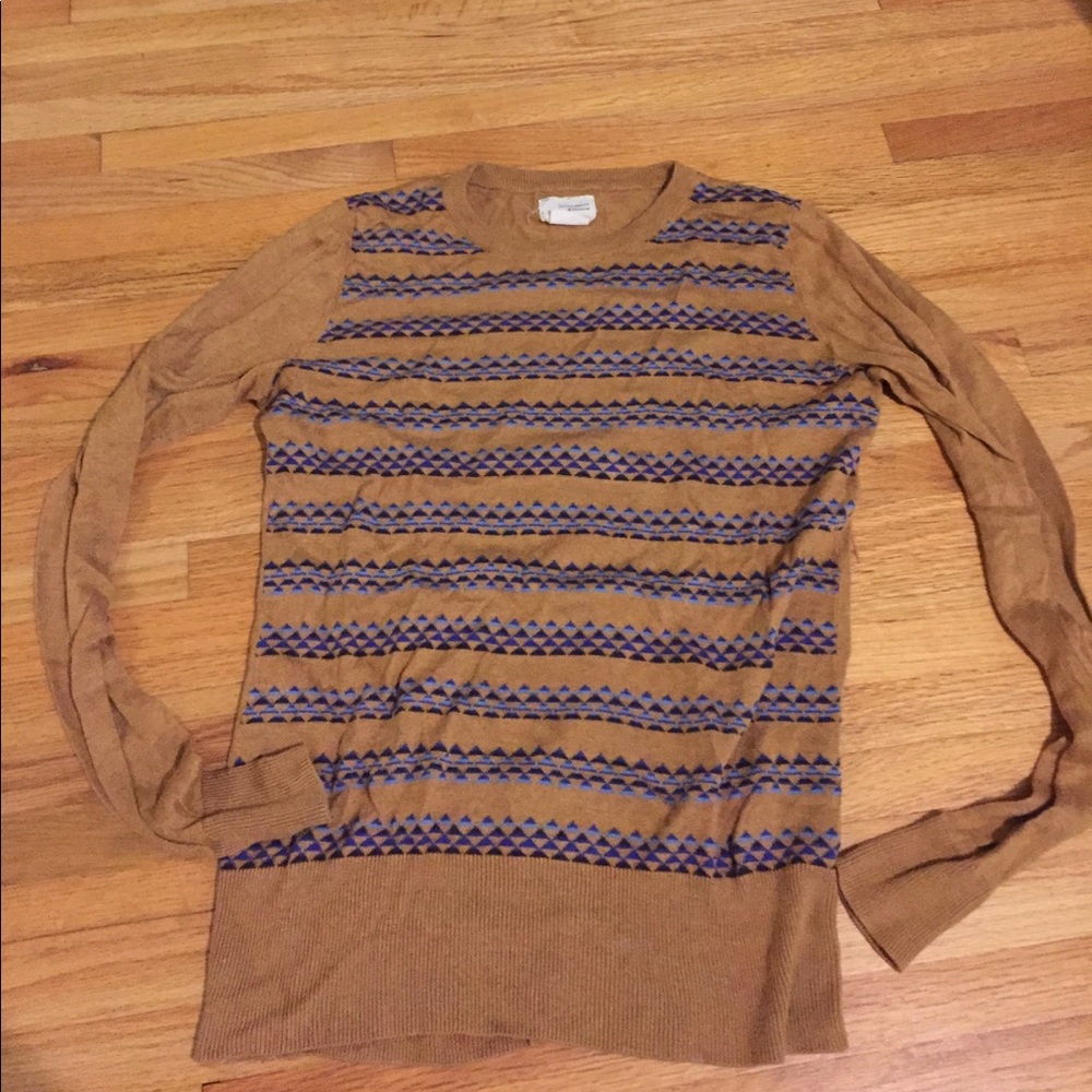 Burnt yellow pullover sweater