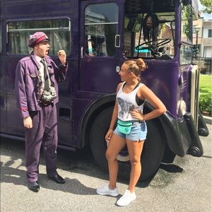 Meet your Posher, Izzy