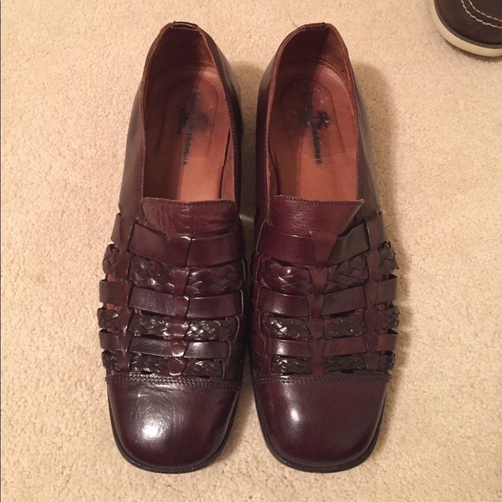 Tommy Bahama leather slip on shoe size 12