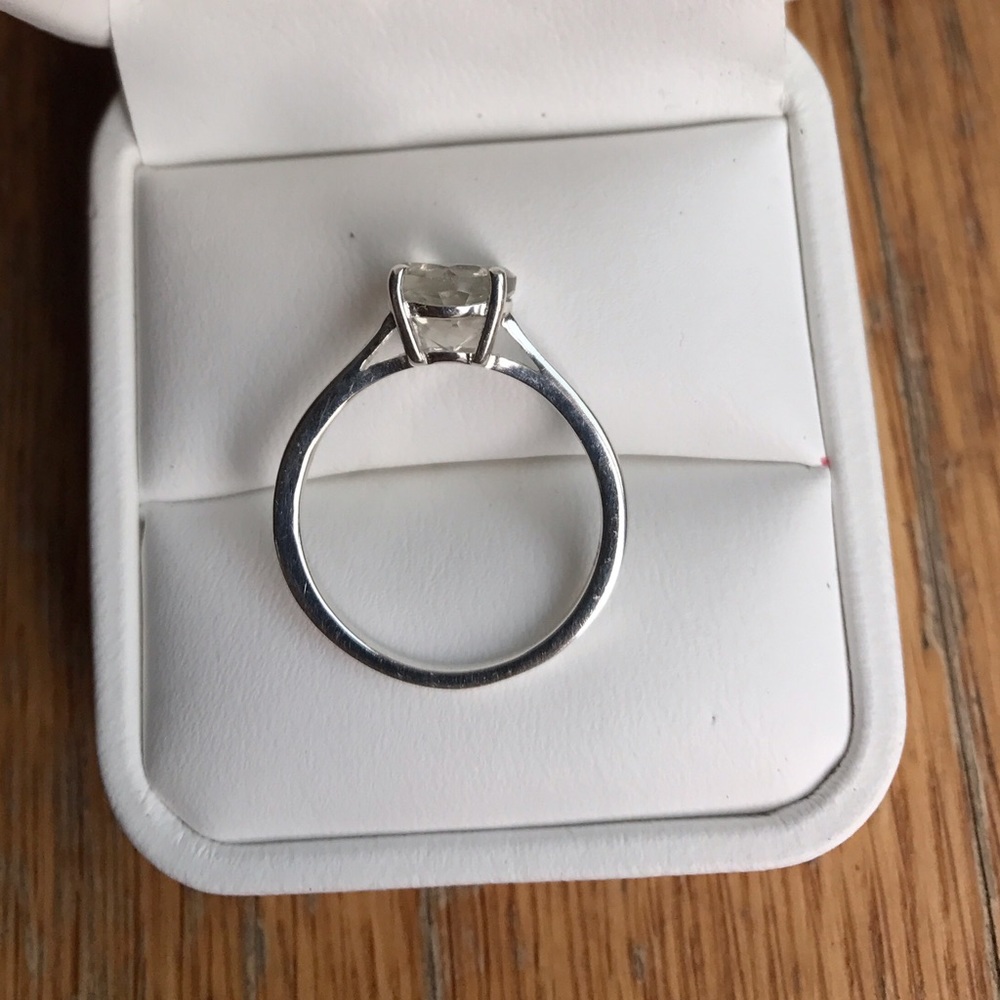 Green Amethyst & Sterling Solitaire Ring 8 - Picture 4 of 6