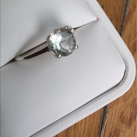 Jewelry - Green Amethyst & Sterling Solitaire Ring 8