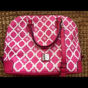 BRAND NEW Dooney & Bourke Purse