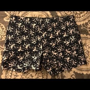 Banana Republic BNWT navy and white