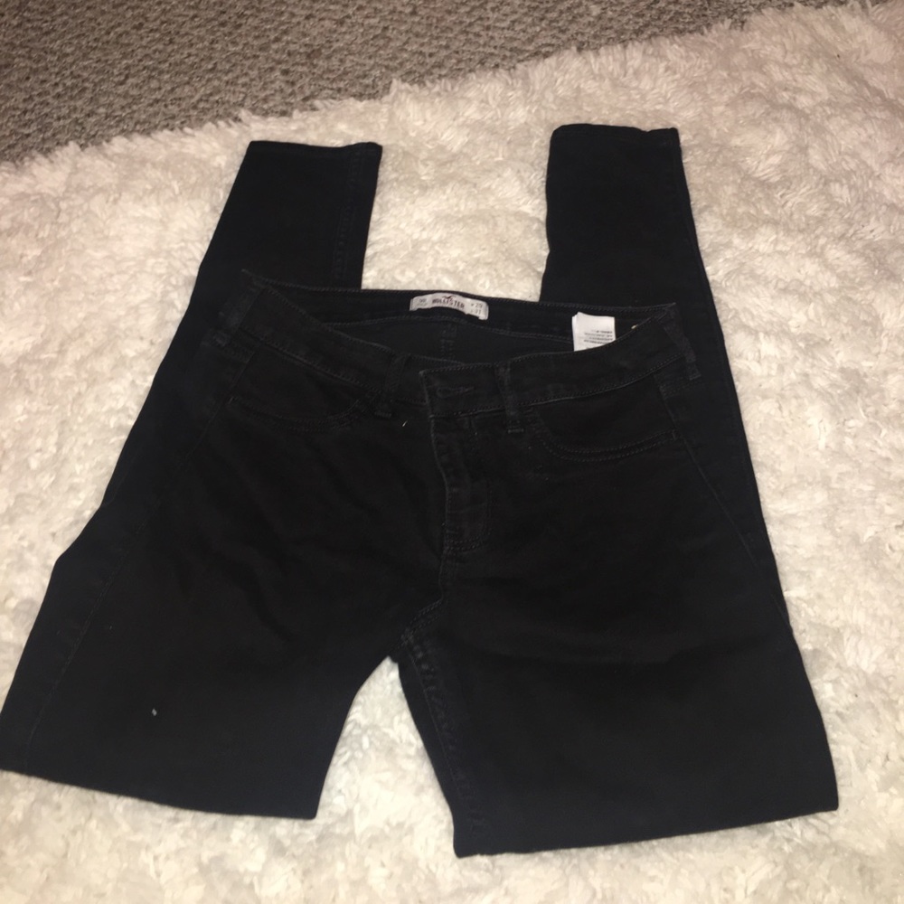 Black Skinnys