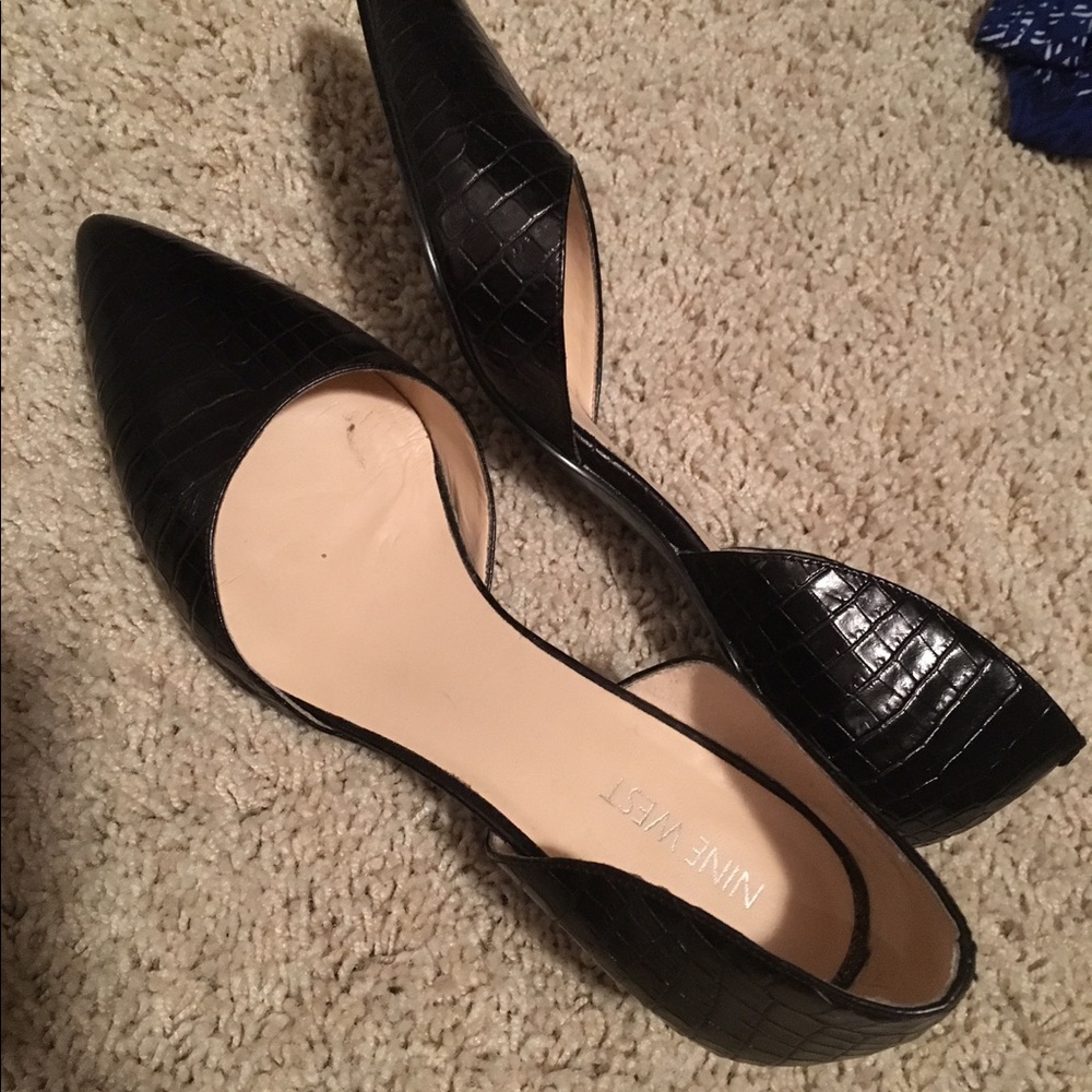 Nine West black shoes
