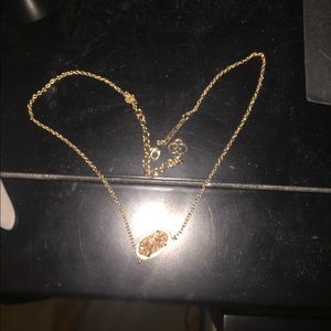 Kendra scott necklace