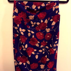 LuLaroe Rose Floral Cassie