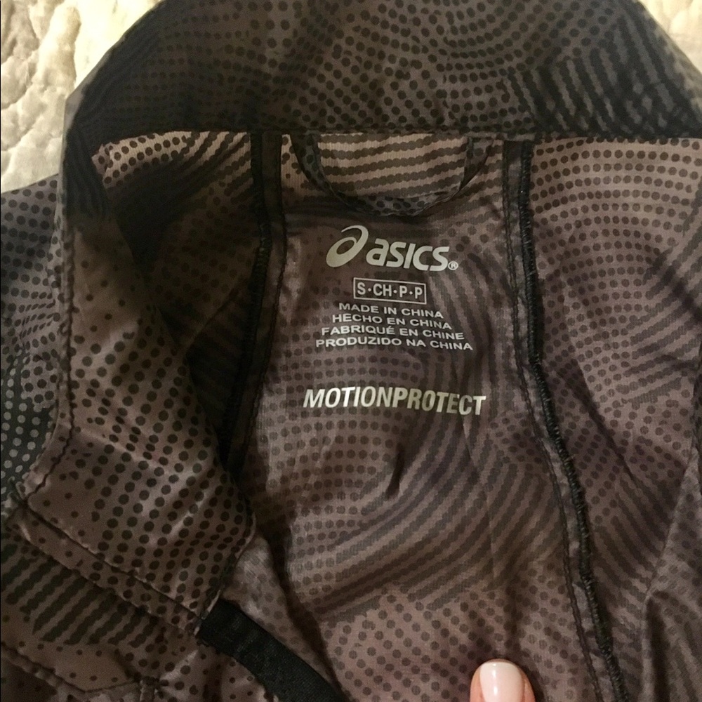 Asics Lightweight Training Jacket - image 2