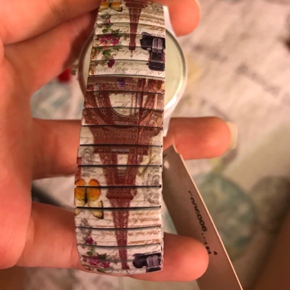 Watch - Picture 2 of 2