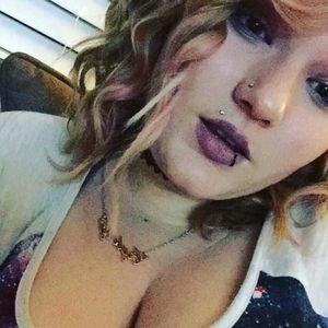 Meet your Posher, Ari