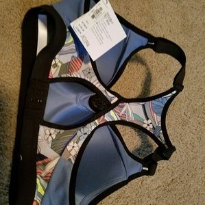 Victorias Secret Sports Bra MAX support