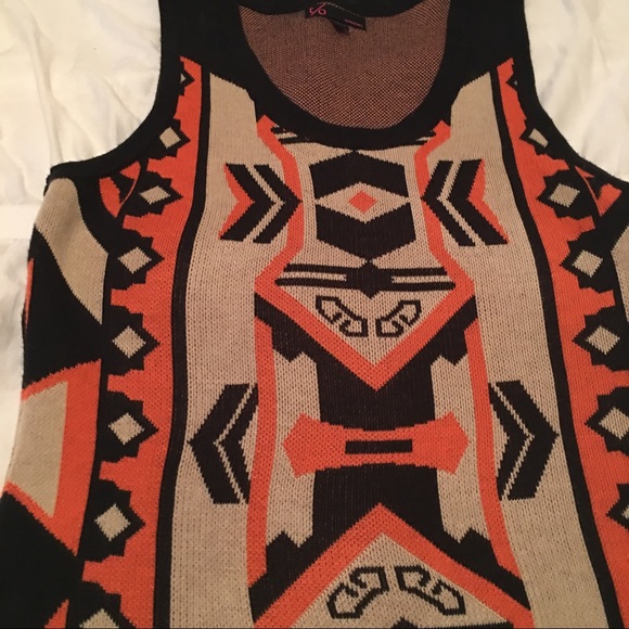 Aztec print sweater dress - Picture 2 of 3