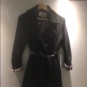 Burberry Trench coat