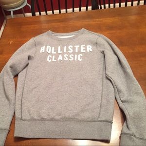 Hollister- grey sweatshirt