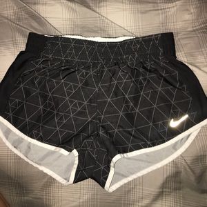 Nike jogging shorts