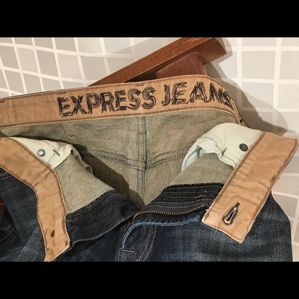 Express Jeans - Picture 1 of 3