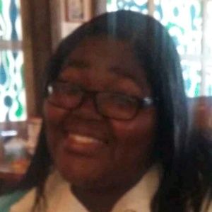 Meet your Posher, Cecelia