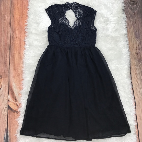 Tevolio Dresses & Skirts - Sale! Beautiful Tevolio Dress