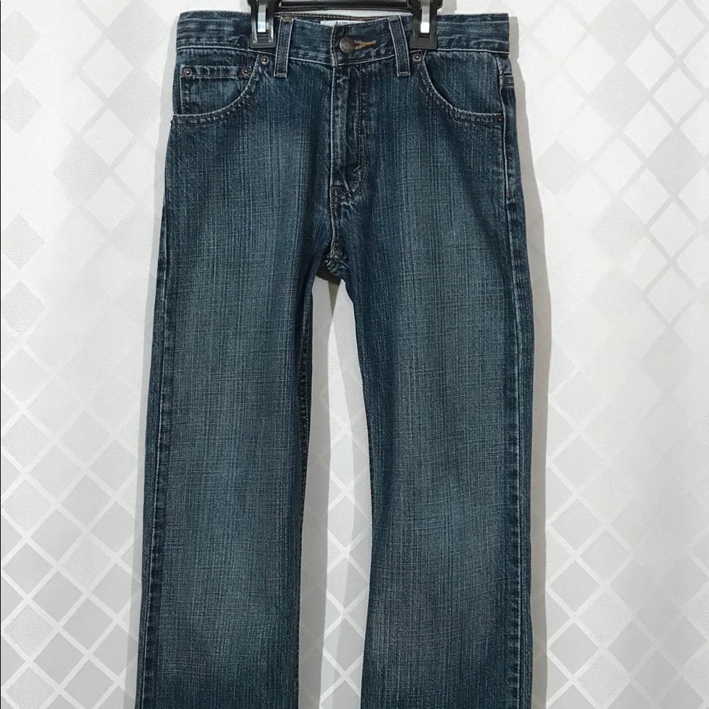 Authentic Signature Jeans - Picture 2 of 3