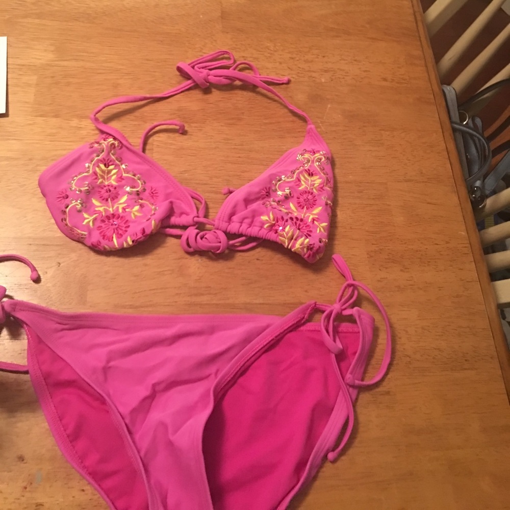Pink swim