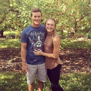 Meet your Posher, Carter