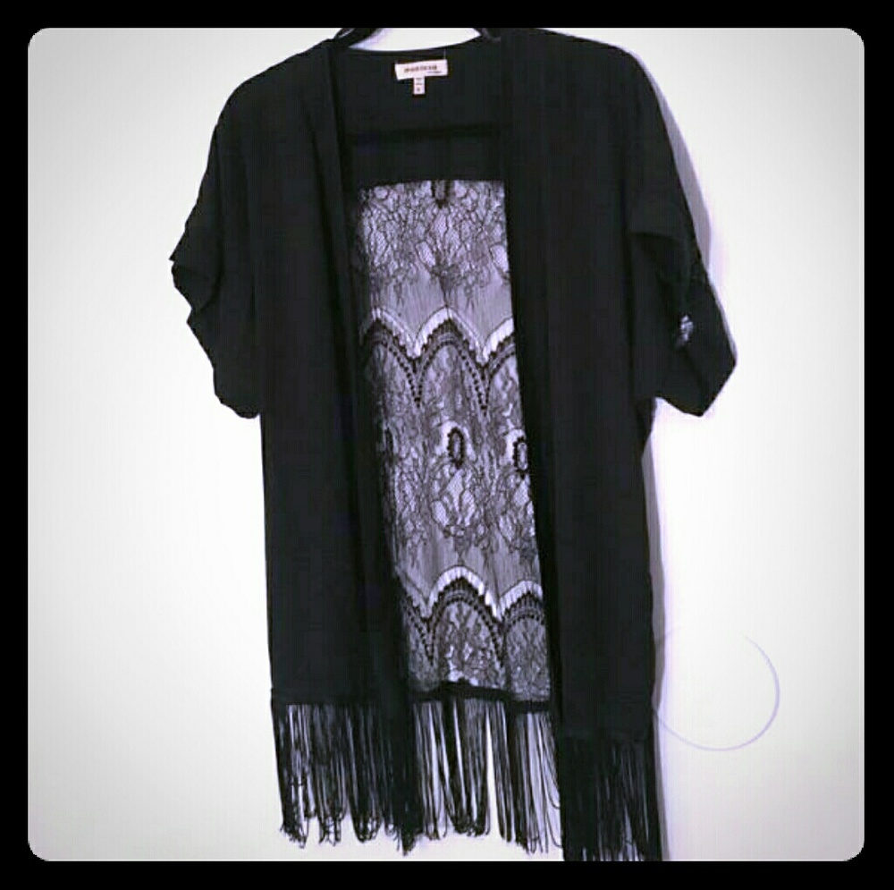 Fringe Komono