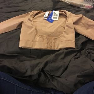 Post op lipo upper body compression garment